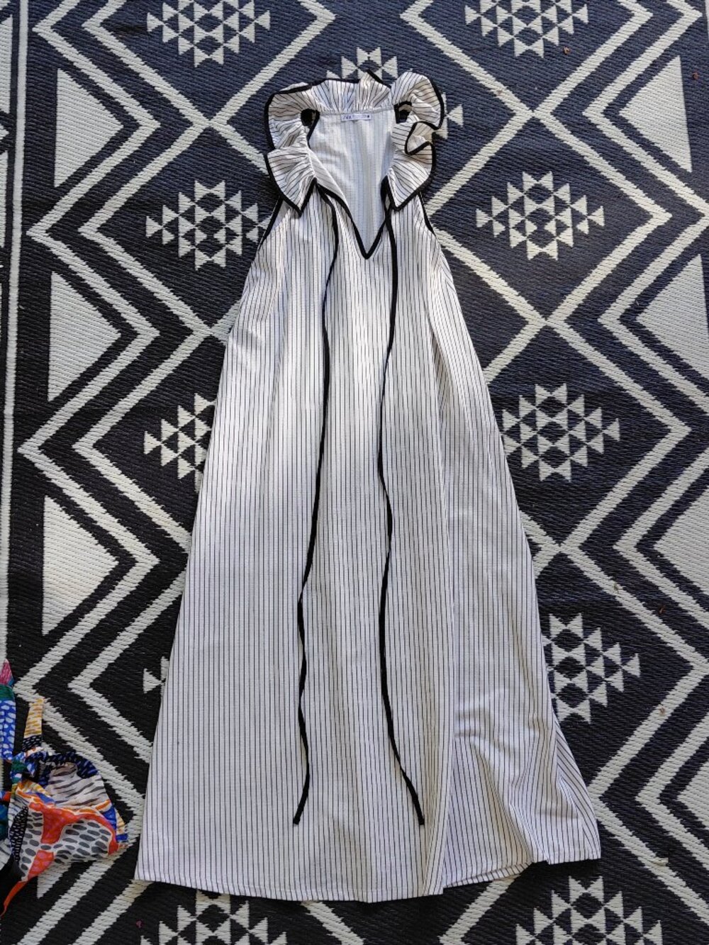 ZARA l maxi dress l black & white l brand new l never worn